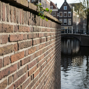 Bakstenen muur in kruisverband